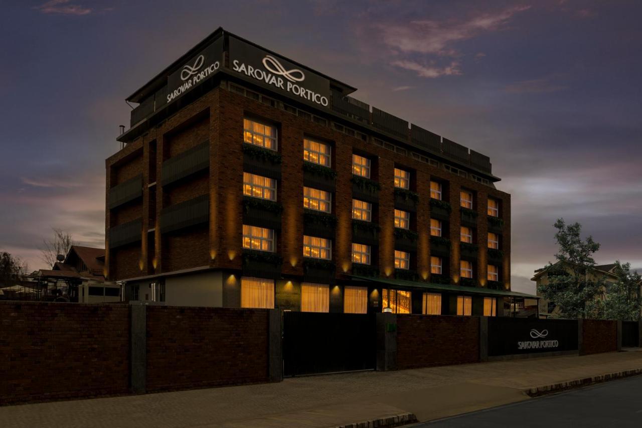 Sarovar Portico Srinagar Exterior foto